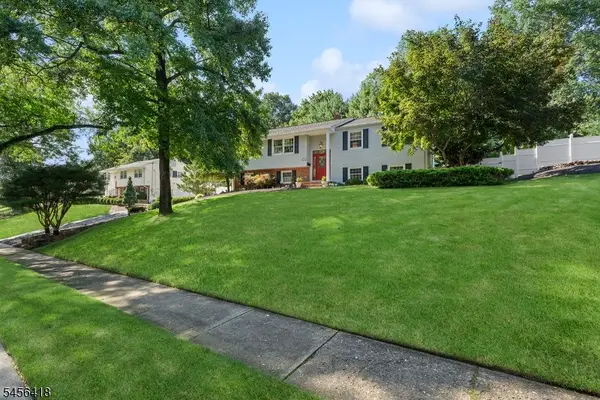 73 Brandon Ave, Wayne Twp., NJ 07470