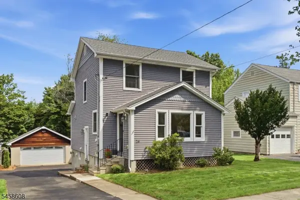 26 Myrtle Ave, Cedar Grove Twp., NJ 07009