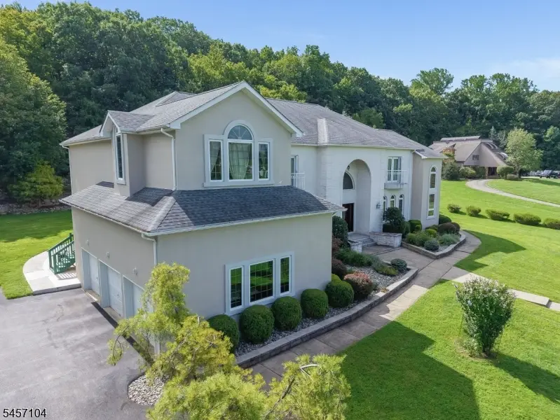 91 Frog Hollow Rd, Tewksbury, NJ 07830 - #3