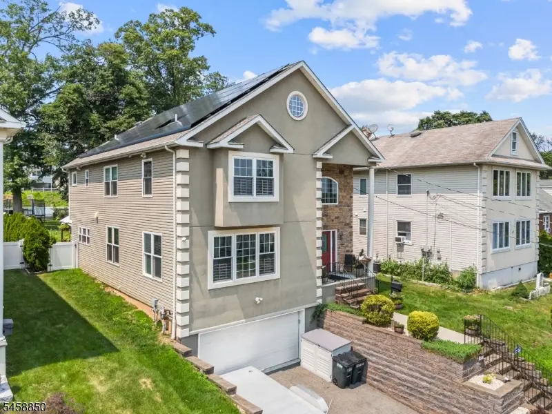 39 Paterson Ave, Clifton, NJ 07014 - #3