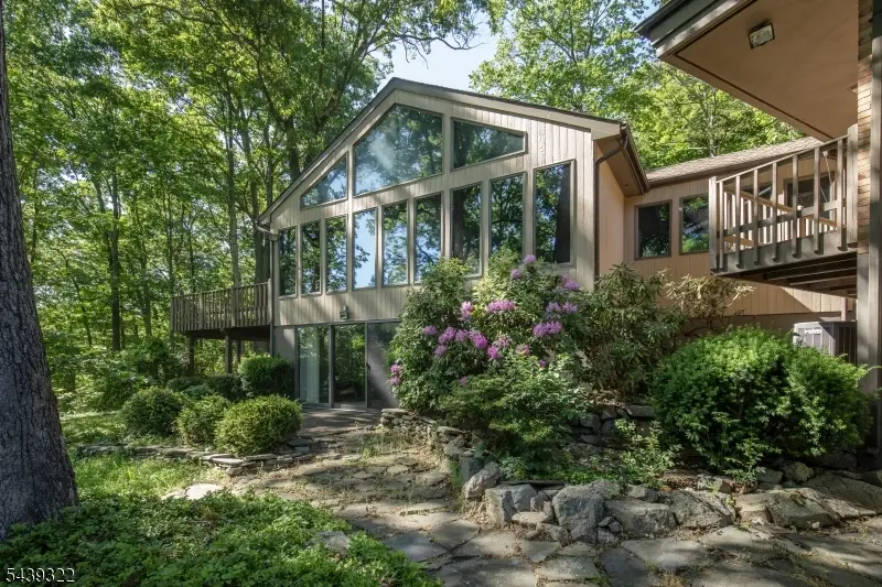 235 Mountainside Rd, Mendham, NJ 07945 - #3