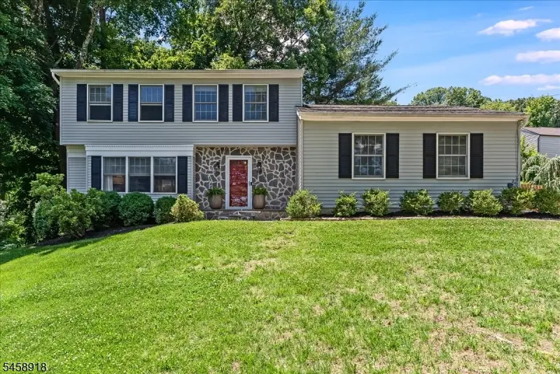 188 Sussex Ave, Morris, NJ 07960 - #1