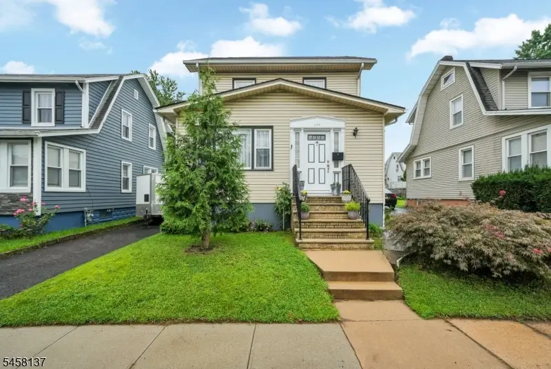 270 Crann St, Hillside, NJ 07205 - #1