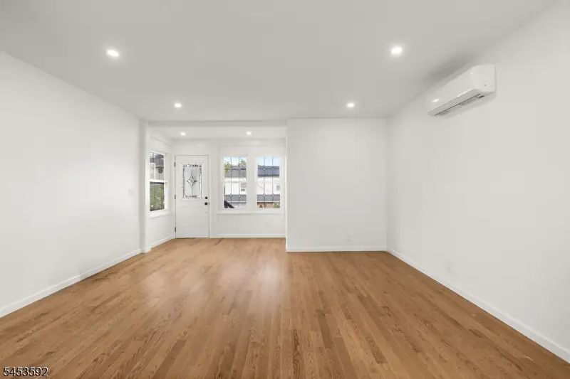 345 Forest St, Kearny, NJ 07032 - #2