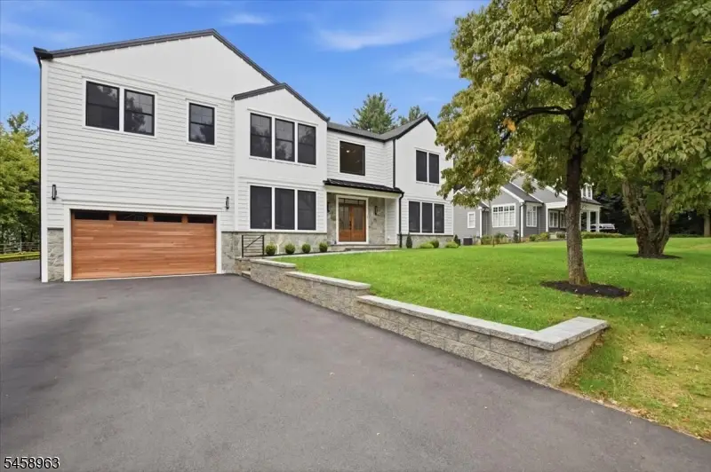32 Felch Rd, Florham Park, NJ 07932 - #1
