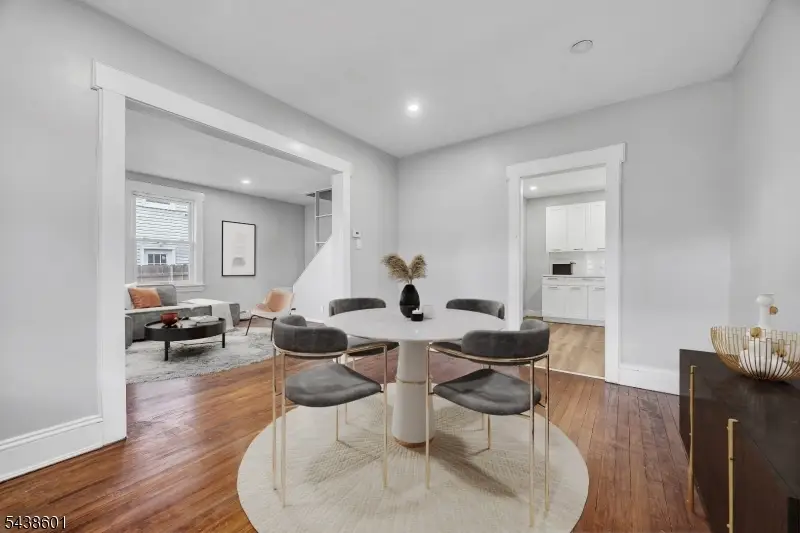 425 Mercer Ave, Roselle, NJ 07203 - #1