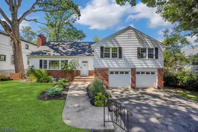 9 Edgewood Ave, West Orange, NJ 07052 - #1