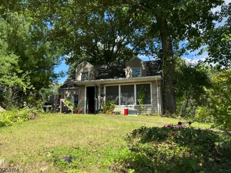11 Skytop Rd, Hopatcong, NJ 07821 - #2
