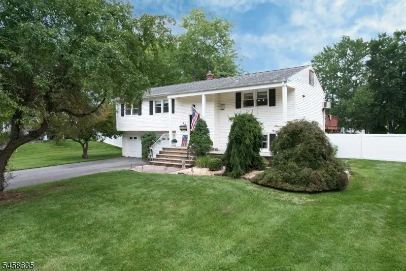 26 Curtis Dr, Lincoln Park, NJ 07035 - #1