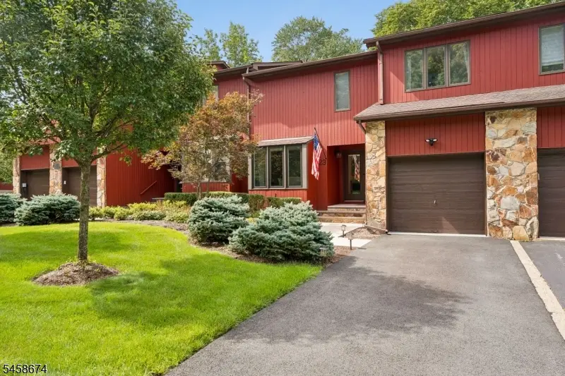 23 Butternut Dr, Pines Lake, NJ 07470 - #2