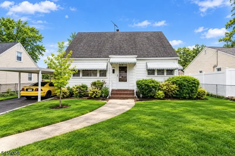 895 Apgar Ter, Rahway, NJ 07065 - #1