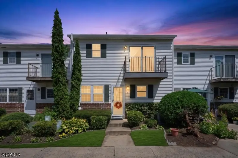 2 King James Ct, Scotch Plains, NJ 07076 - #1