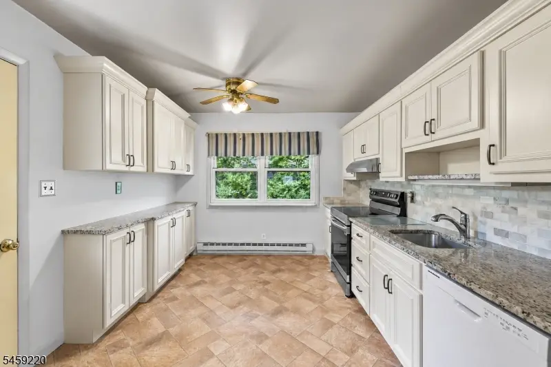 12 California Dr #B, Manchester, NJ 08759 - #3