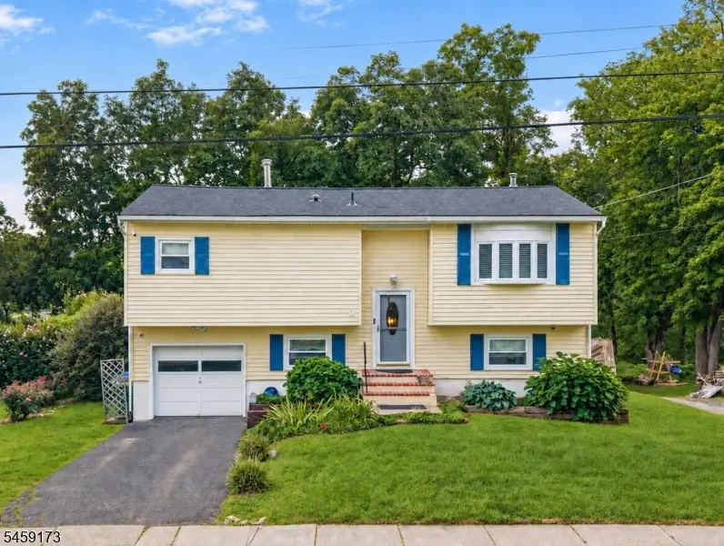 9 Arthur Ter, Hackettstown, NJ 07840 - #2