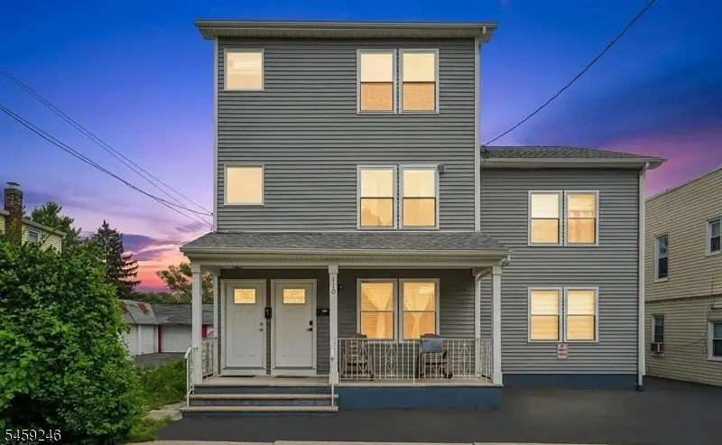 108 10th St, Passaic, NJ 07055 - #1