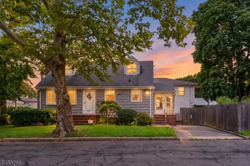 1356 Lambert St, Rahway, NJ 07065 - #1