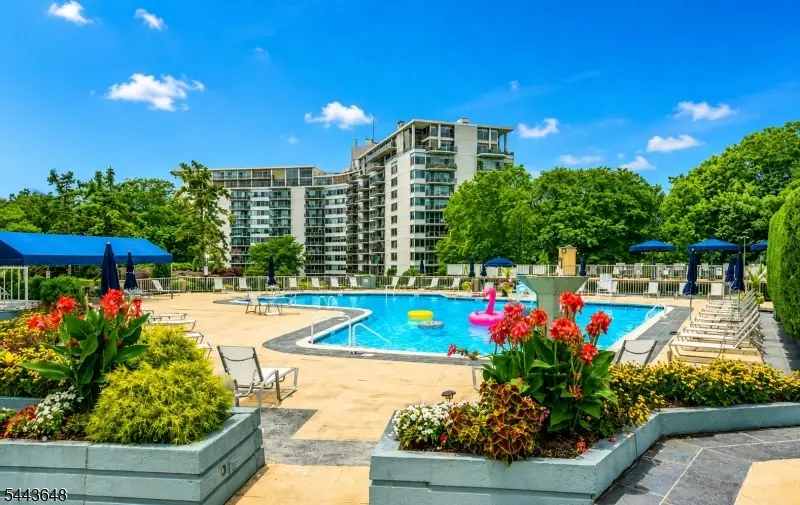 1 Claridge Dr #114, Verona, NJ 07044 - #2