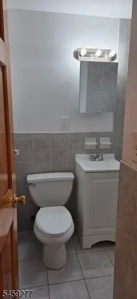 554 Franklin St, Elizabeth, NJ 07206 - #3