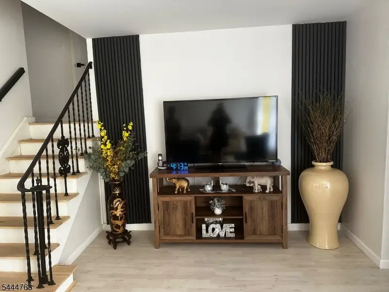 35-37 Montclair Ave, Clifton, NJ 07011 - #2