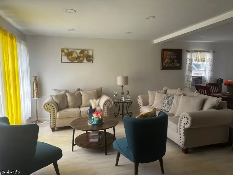 35-37 Montclair Ave, Clifton, NJ 07011 - #3