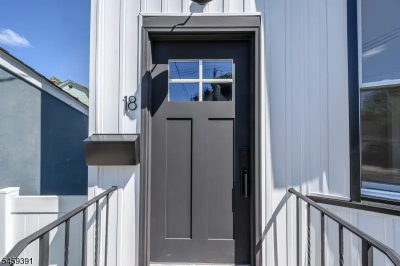 18 Fuller Pl, Irvington, NJ 07111 - #2