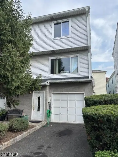 404-406 Chestnut St #30, Newark City, NJ 07105