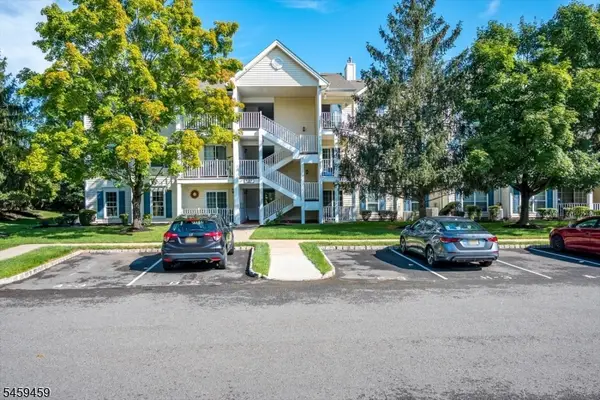 21 Amethyst Way, Franklin Twp., NJ 08823