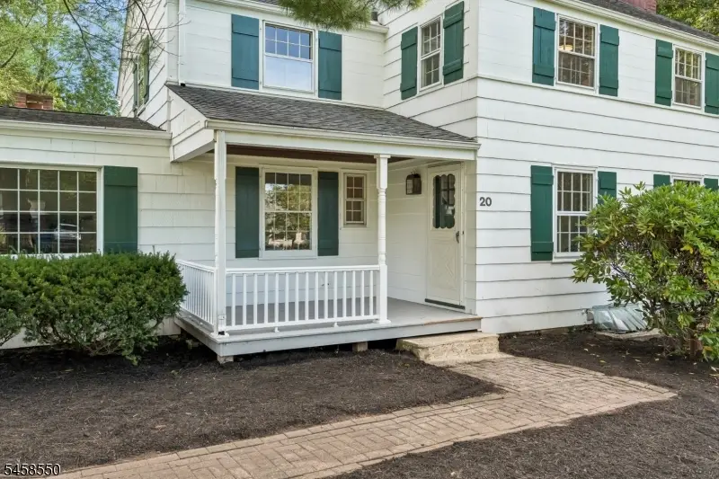 20 Pine St, Basking Ridge, NJ 07920 - #3
