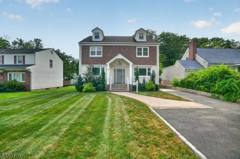 251 Hillside Ave, Springfield, NJ 07081 - #1