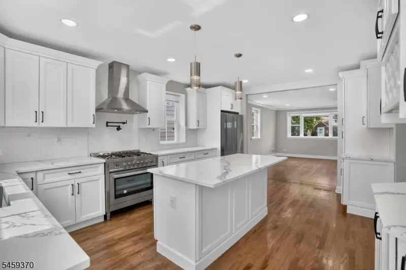 251 Hillside Ave, Springfield, NJ 07081 - #3