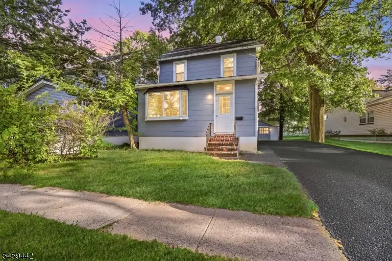 485 W 3rd Ave, Roselle, NJ 07203 - #1