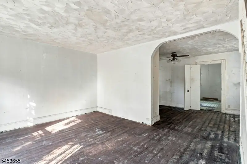 800 S 15th St, Newark, NJ 07108 - #3