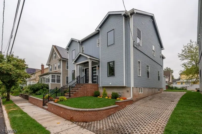 18 Lindsley Ave, Maplewood, NJ 07040 - #3