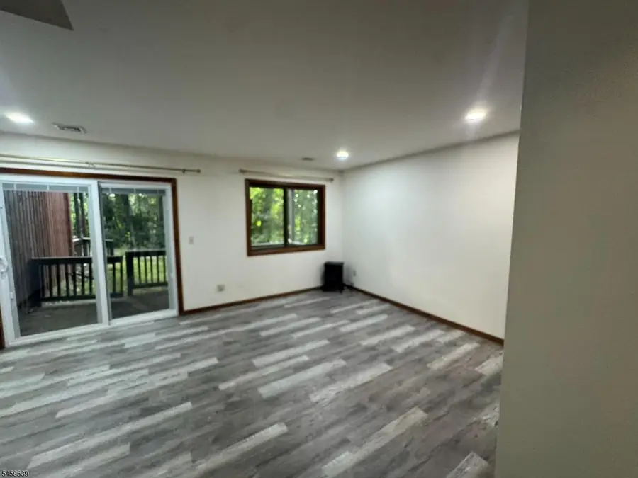 3 Port Royal Dr #3, Vernon, NJ 07462 - #2