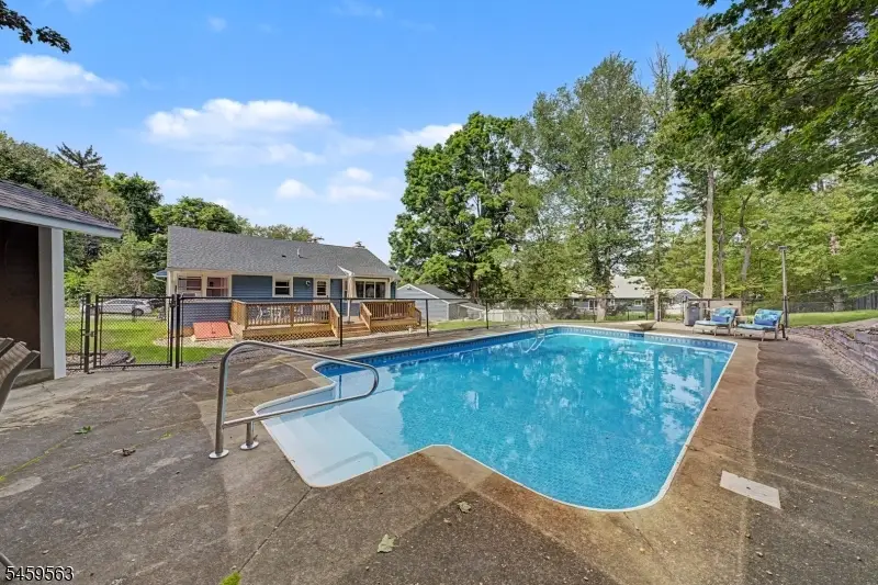 3 Linda Ln, Andover, NJ 07860 - #3