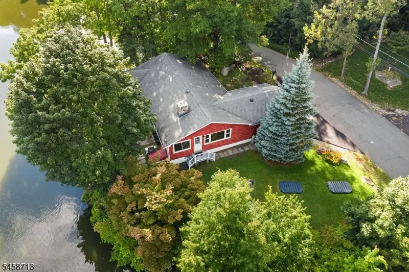 517 Pocasset Rd, Highland Lakes, NJ 07422 - #2