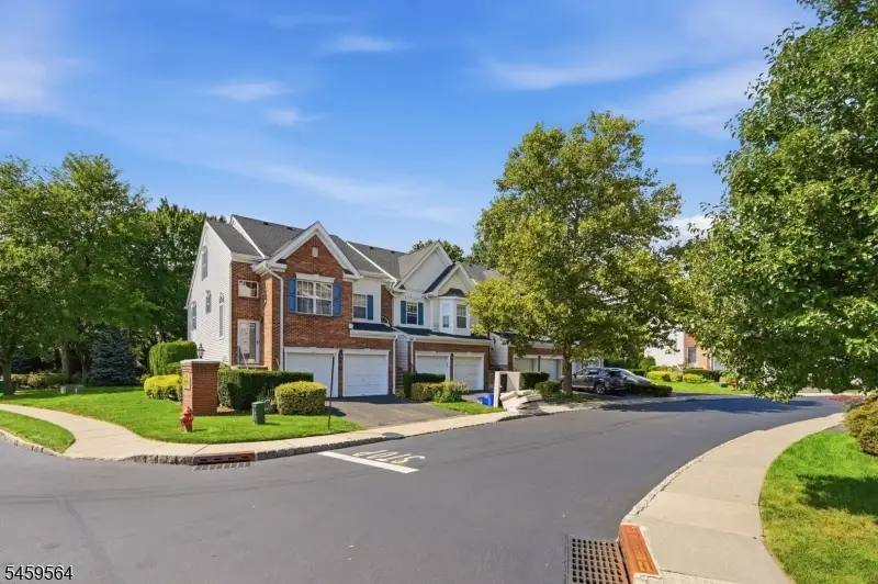 347 Winthrop Dr, Nutley, NJ 07110 - #3
