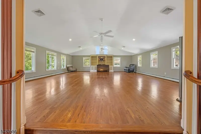 223 Pleasant Run Rd, Neshanic Station, NJ 08853 - #2