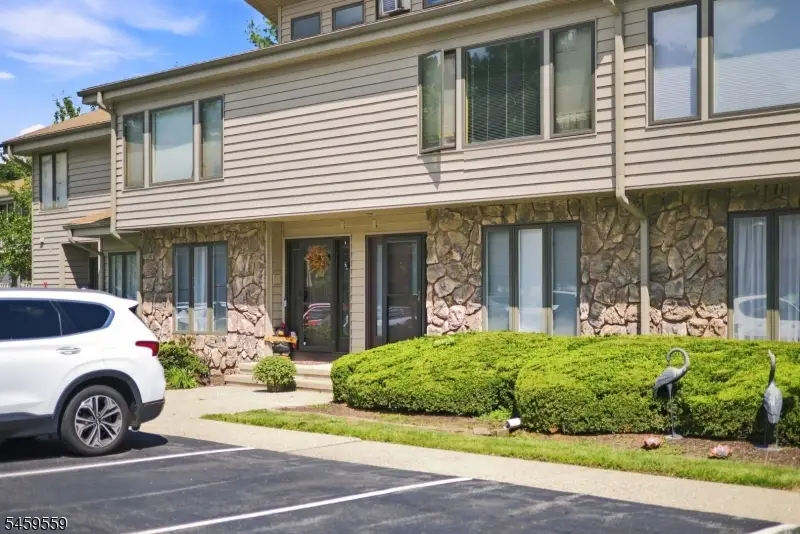 54 Cheyenne Rd, Andover, NJ 07848 - #2