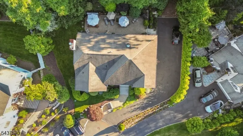 22 Trails End Ct, Westfield, NJ 07090 - #2