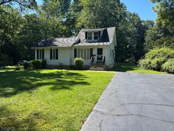 36 Kirschner Ave, Lincoln Park Boro, NJ 07035
