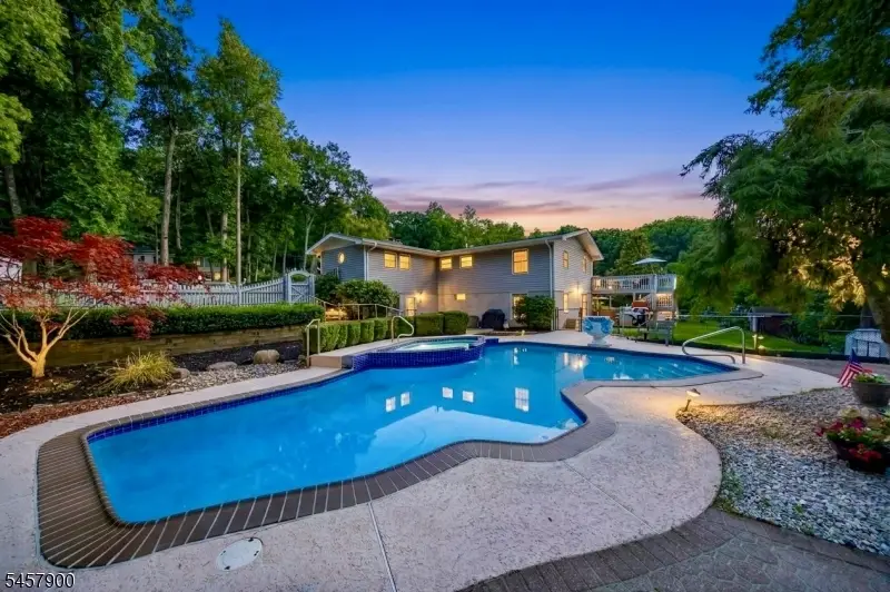 25 Sachem Rd, Lake Hopatcong, NJ 07849 - #1