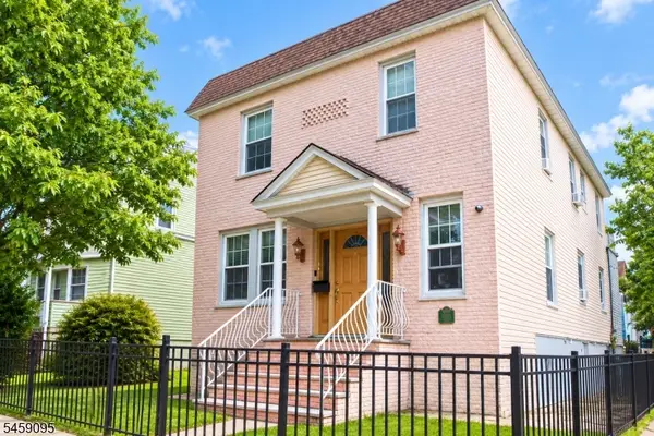 1802 Clinton St, Linden City, NJ 07036