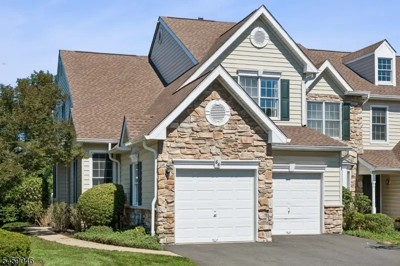 66 Patriot Hill Dr, The Hills, NJ 07920 - #2