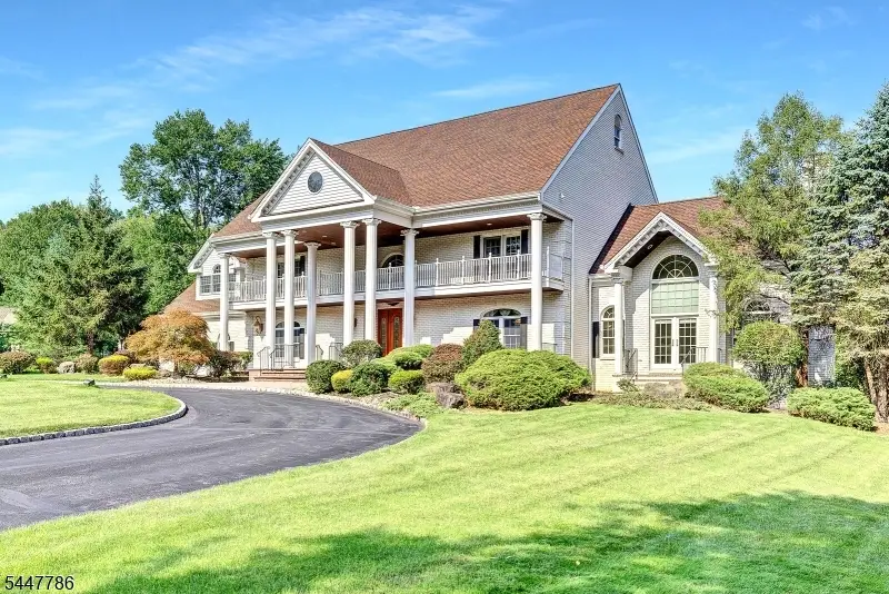 9 Wexford Ct, Warren, NJ 07059 - #3