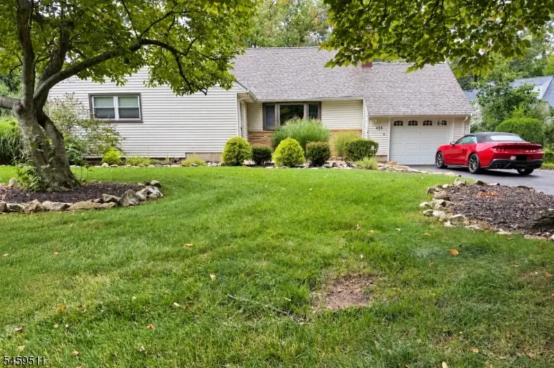 456 Bayberry Ln, Mountainside, NJ 07092 - #1