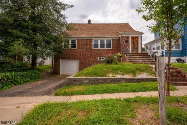 518 Thompson Ave, Roselle Boro, NJ 07203