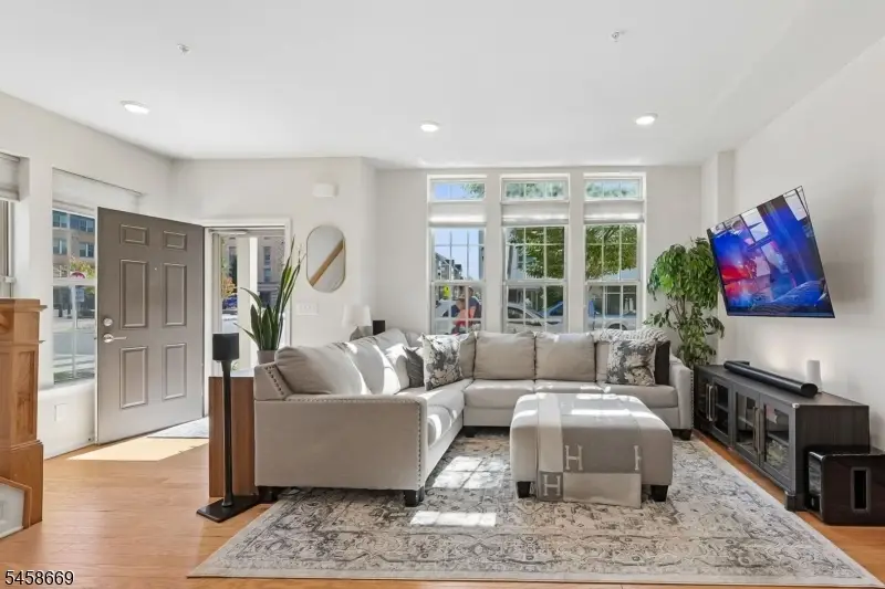 1002 Station Rd, Somerville, NJ 08876 - #3