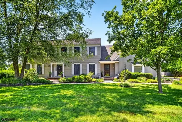 52 Hoagland Dr, Montgomery Twp., NJ 08502