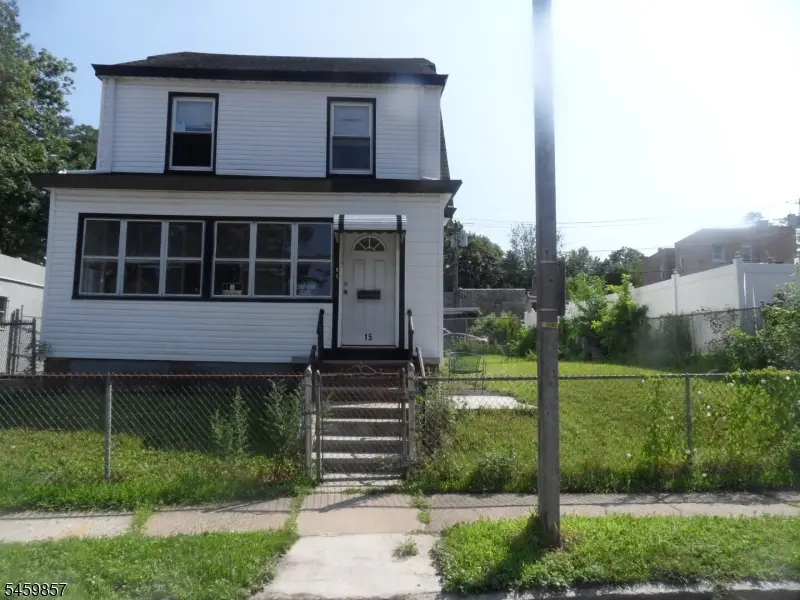 15 Rowe St, East Orange, NJ 07017 - #1